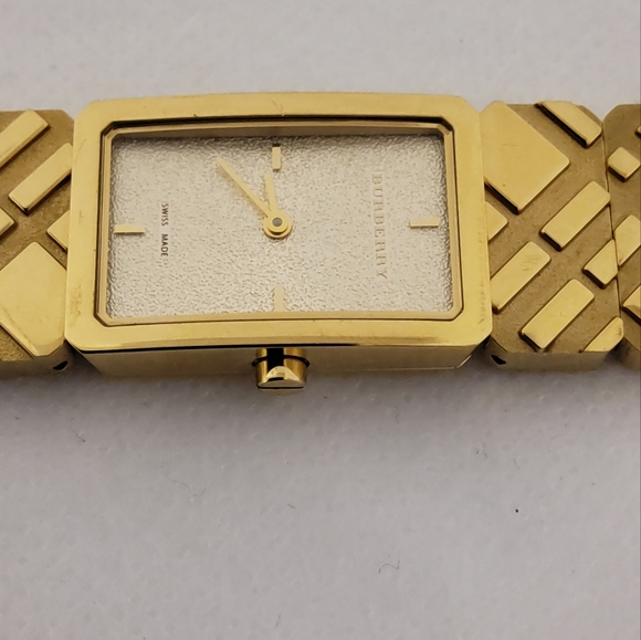 Burberry women's watch - Picture 10 of 14